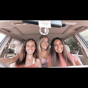 Meet your Posher, Bridget